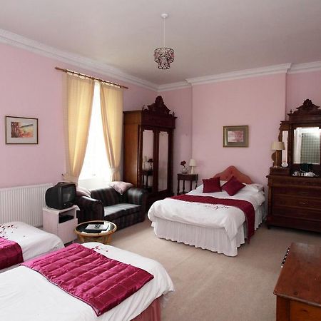 The County Hotel Banff Luaran gambar