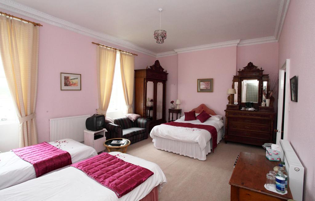 The County Hotel Banff Luaran gambar