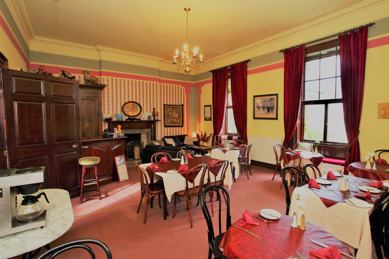 The County Hotel Banff Luaran gambar
